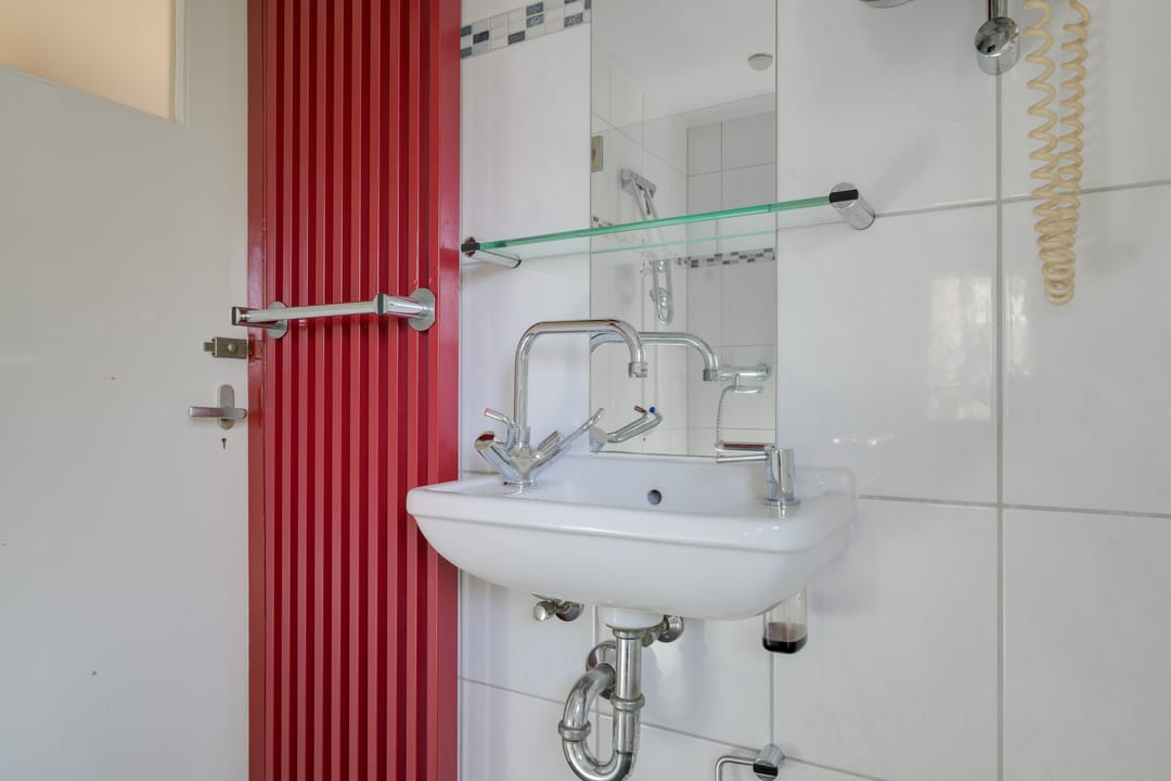 Foto 46 van Burgemeester Tenkinkstraat 4