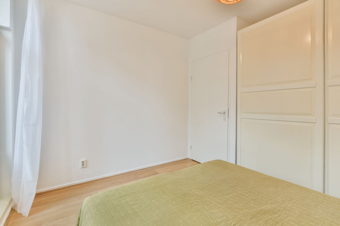 Foto 10 van Ruyschstraat 343