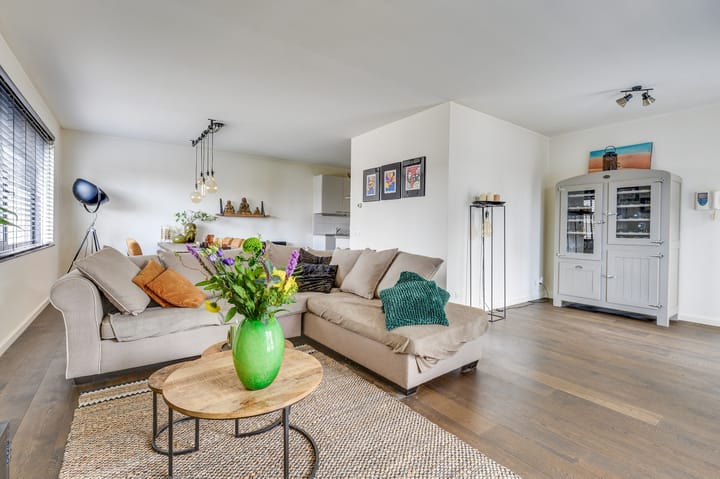 Photo 2 of Heistraat 8-N