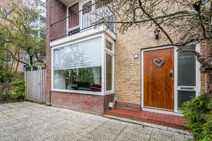 Hoekwoning te koop: Paulus Potterlaan 1, Capelle Aan Den Ijssel