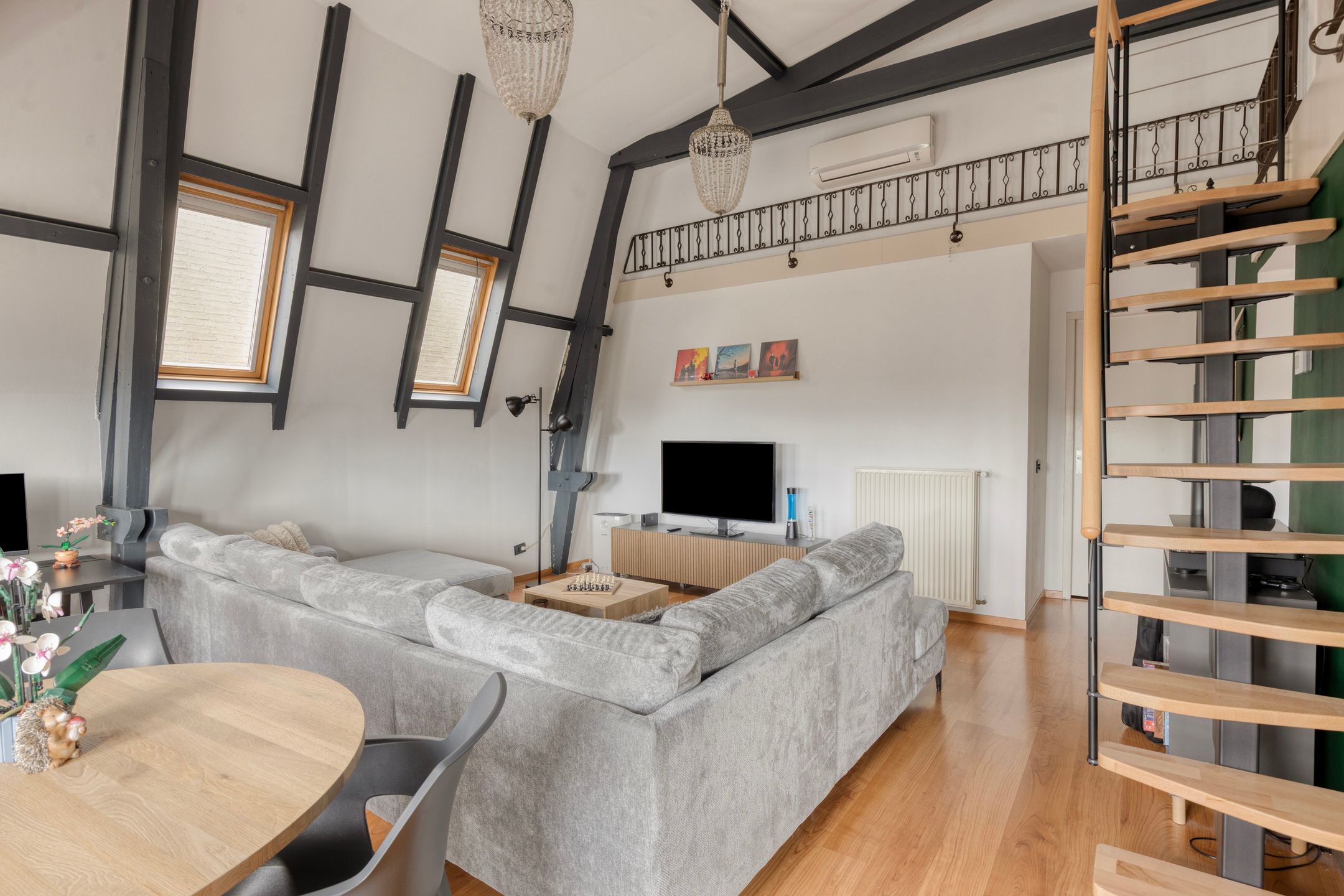 Photo 15 of Veestraat 8-D