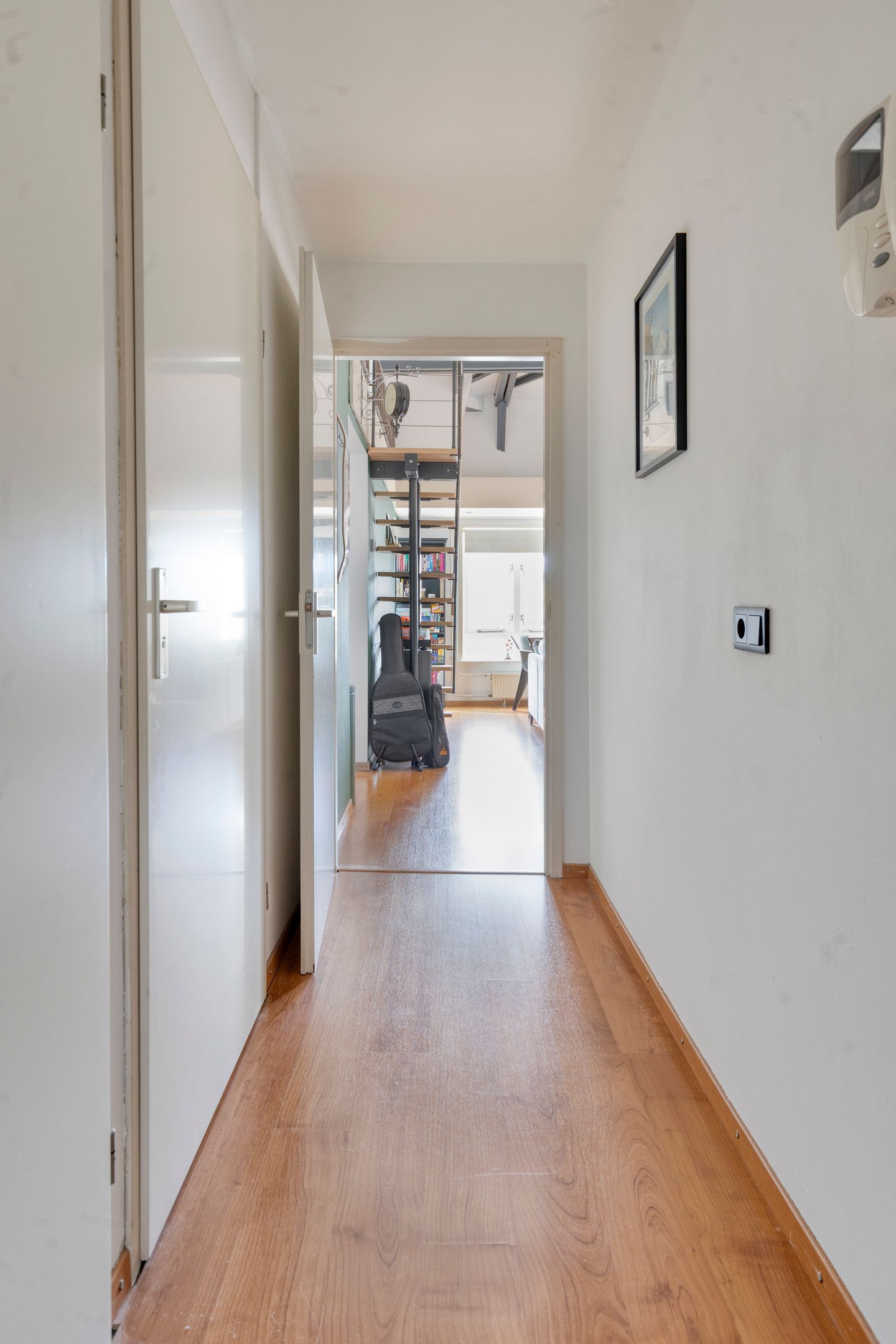 Photo 10 of Veestraat 8-D