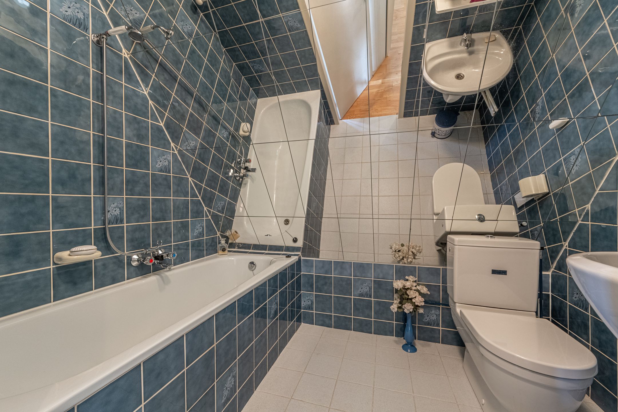 Photo 18 of Avenhil 33