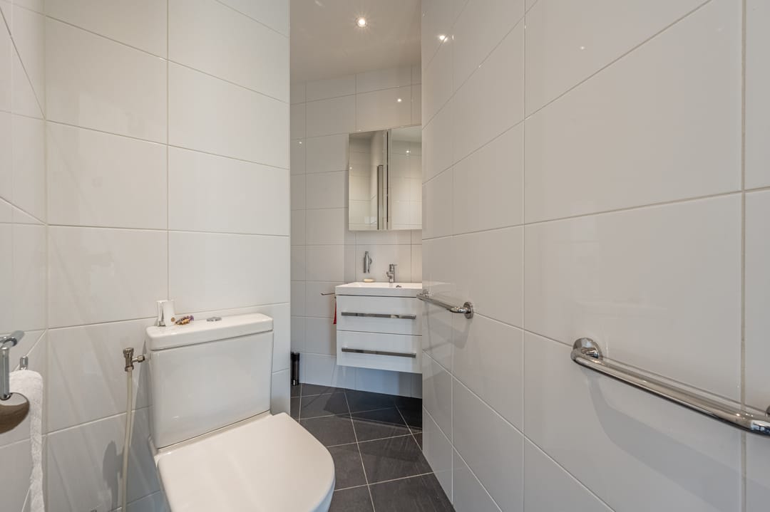 Photo 23 of Avenhil 33