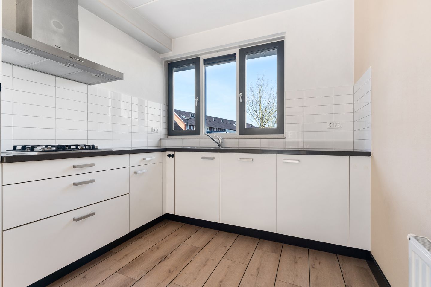 Photo 10 of Caligastraat 45