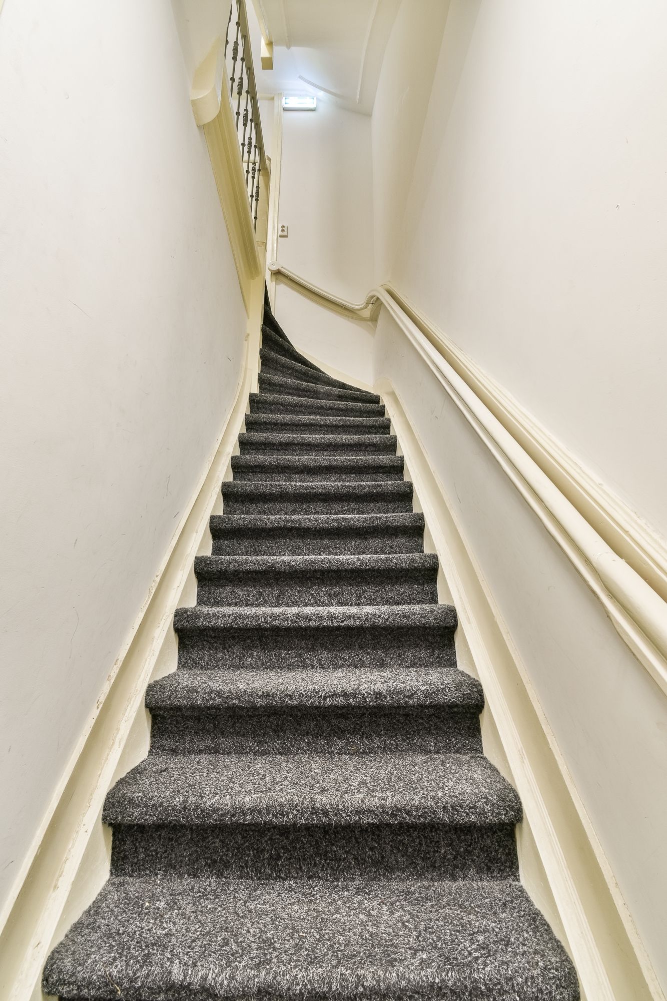 Foto 5 van Van Vollenhovenstraat 26-E