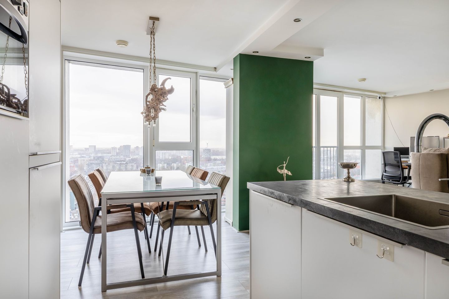 Foto 19 van Brielselaan 28-B