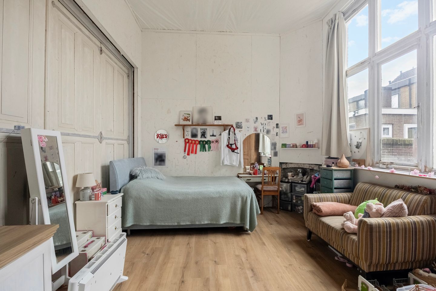 Photo 10 of Wezenstraat 68