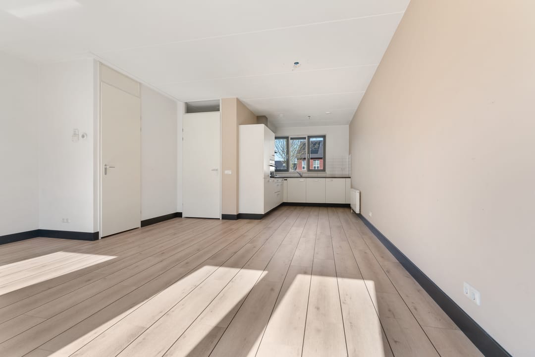 Photo 8 of Caligastraat 45