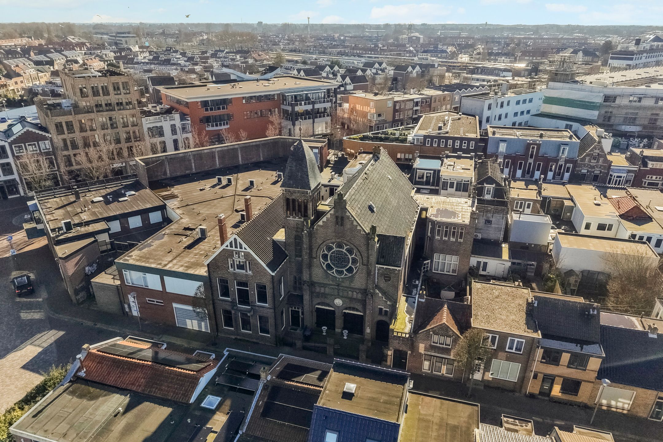 Photo 36 of Wezenstraat 68