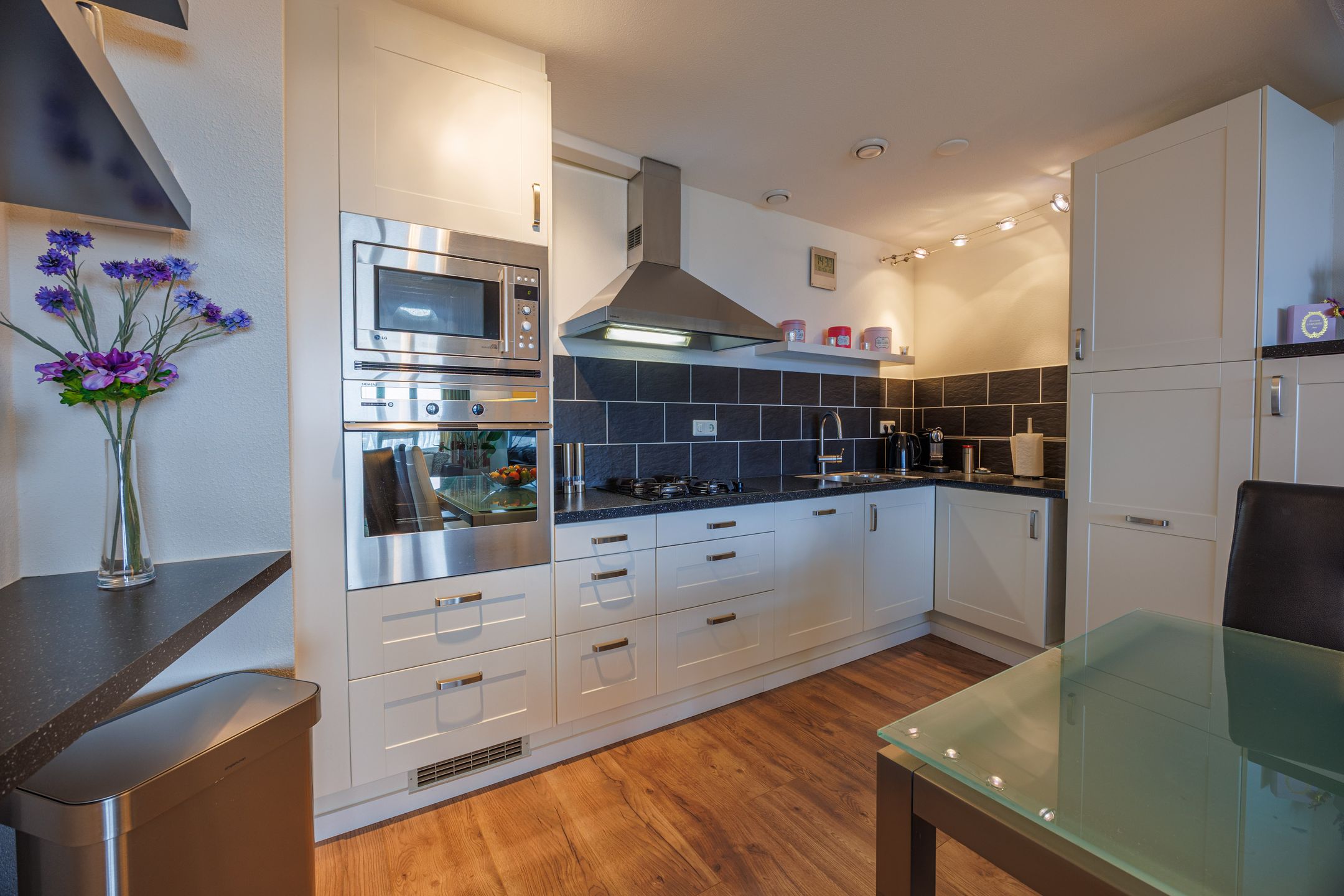 Foto 12 van Drogerij 139