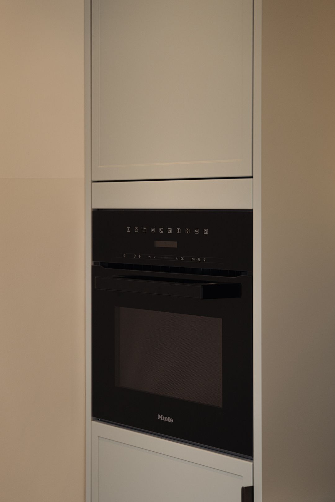 Foto 11 van Albert Neuhuysstraat 14-1