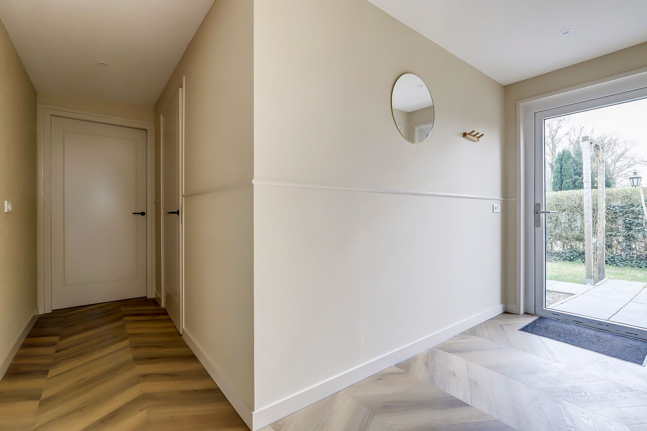 2-bedroom freehold villa in Heinkenszand — photo 5 of 5