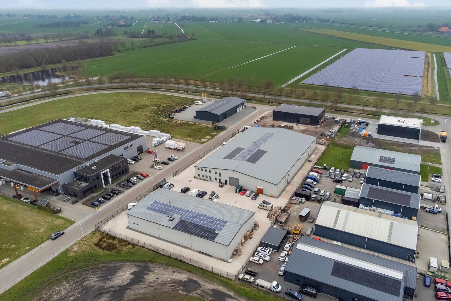 Bekijk foto 2 van Kobaltstraat 3