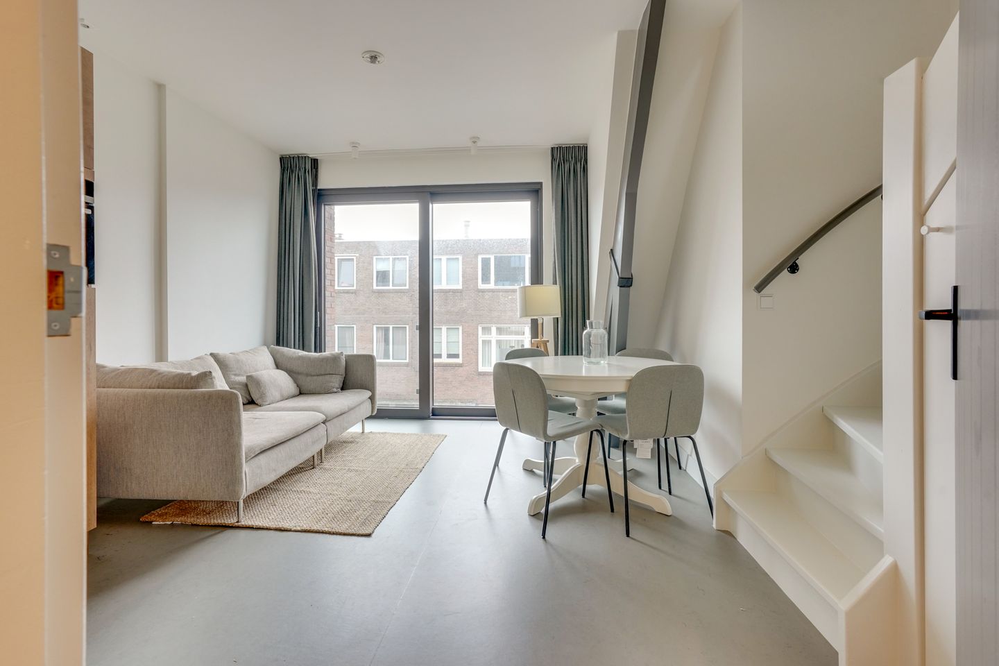 Foto 1 van Werner Helmichstraat 1-R