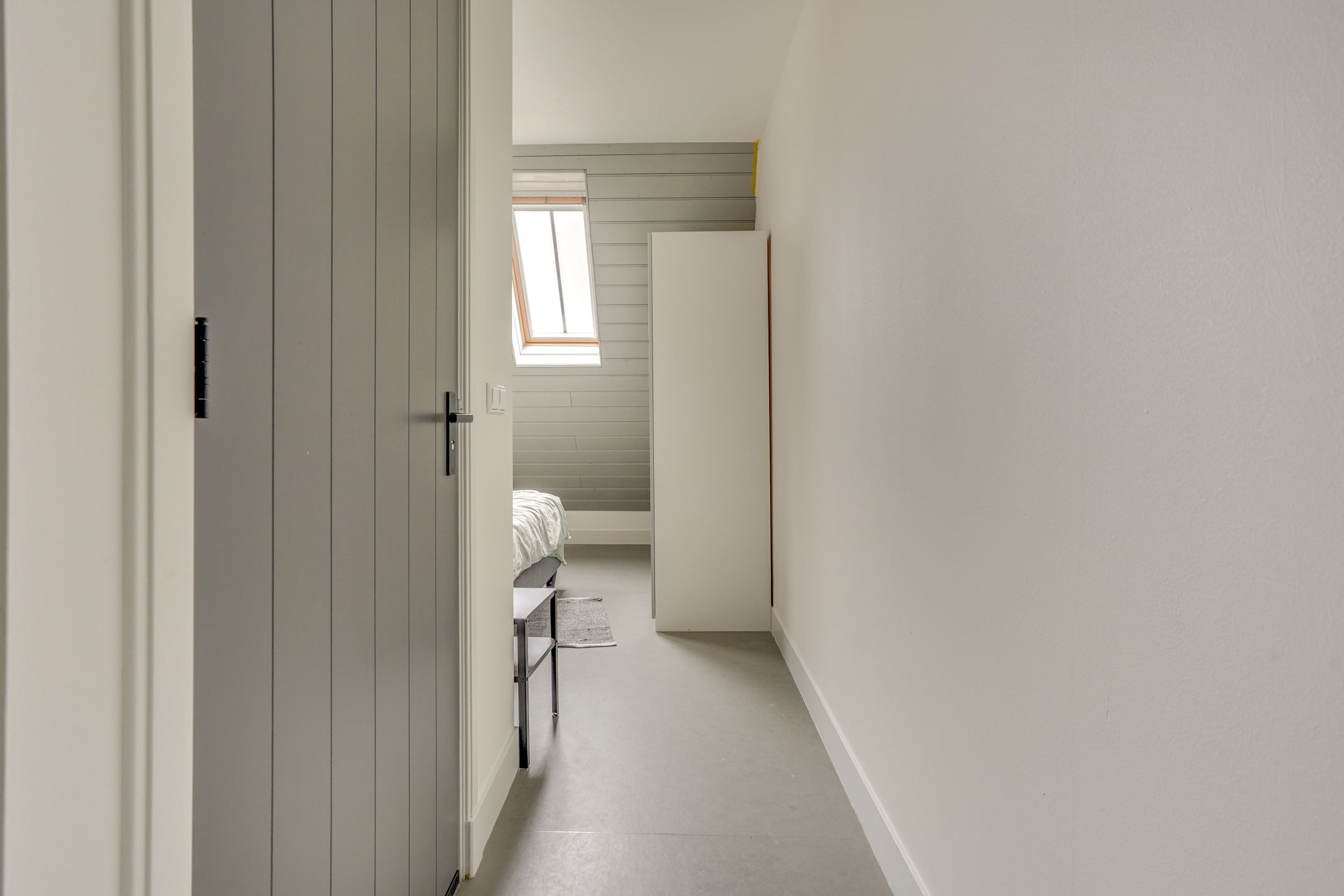 Sustainable Maisonnette in a Transformed Monumental Church — 12