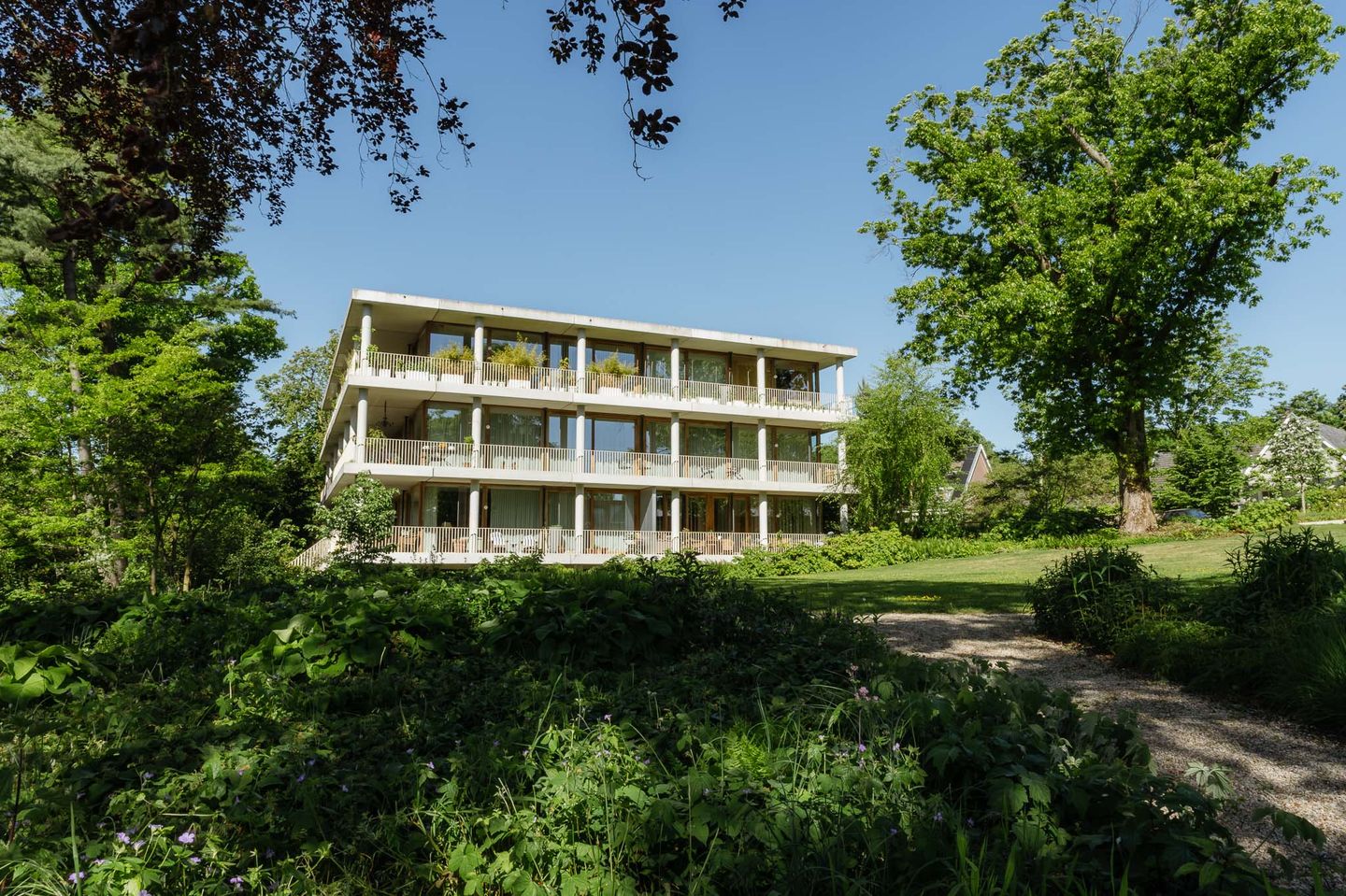 Luxury Penthouse at Landgoed Klingelbeek with Nature Views — 70