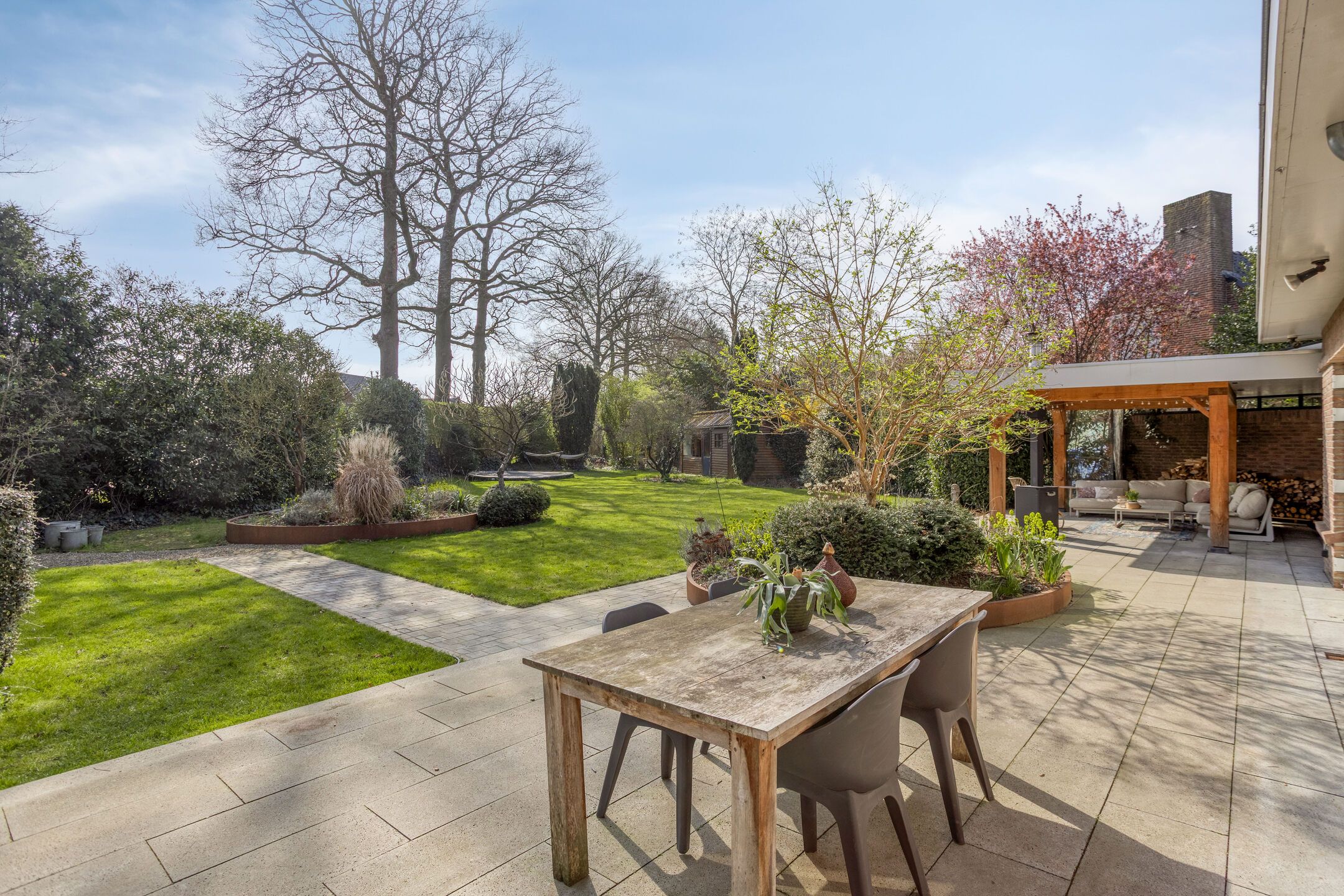 Foto 3 van Mondriaanhof 6