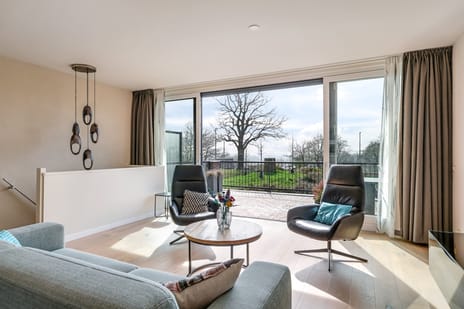 Bovenover 33 secondary image