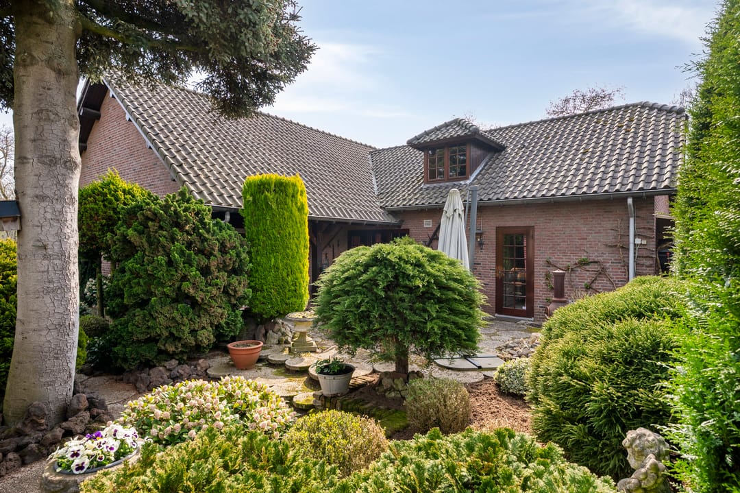 Foto 13 van Dross vd Weijdenplein 4