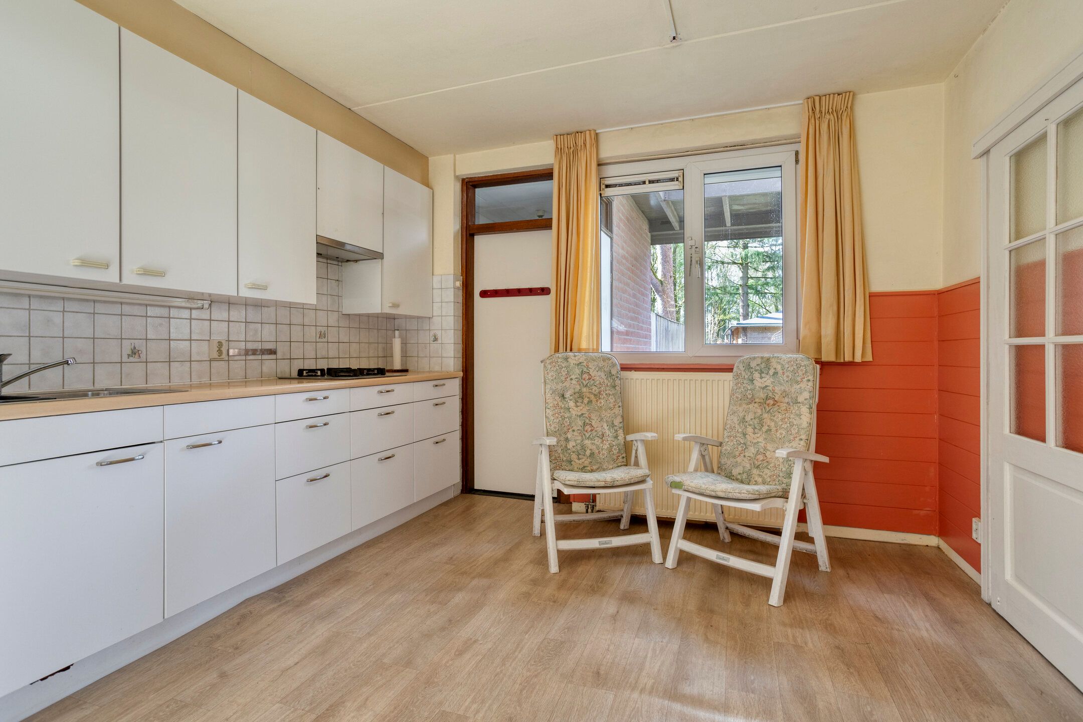 Foto 9 van Apollo 82