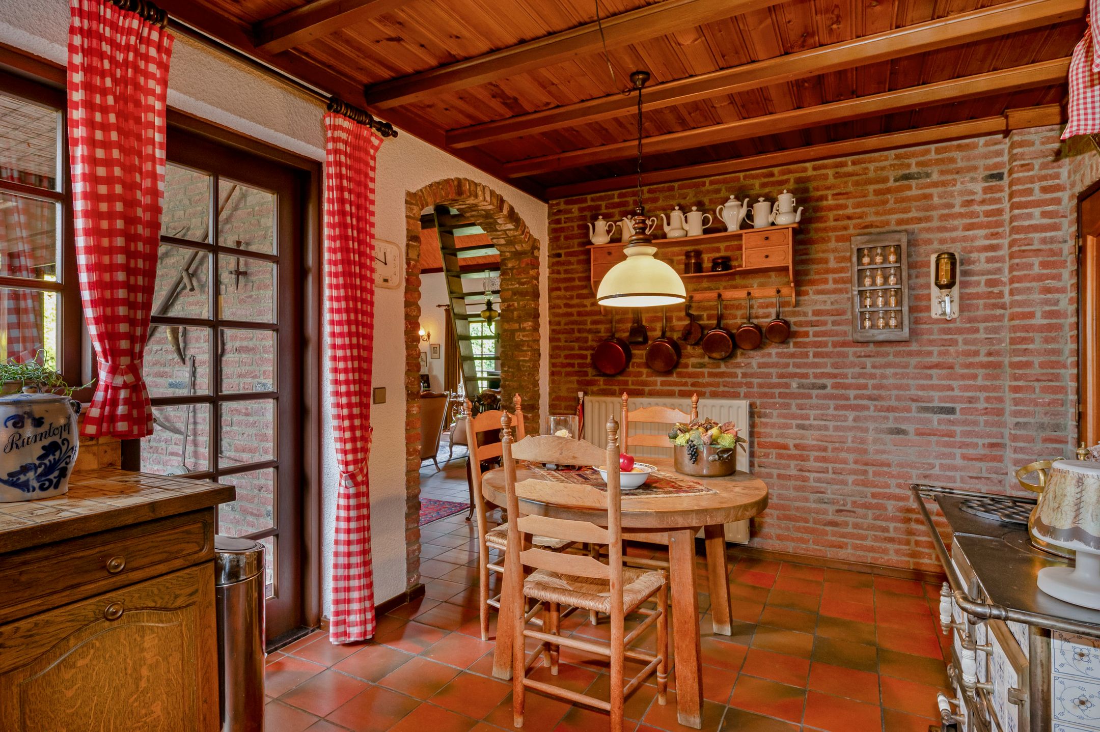 Foto 27 van Dross vd Weijdenplein 4