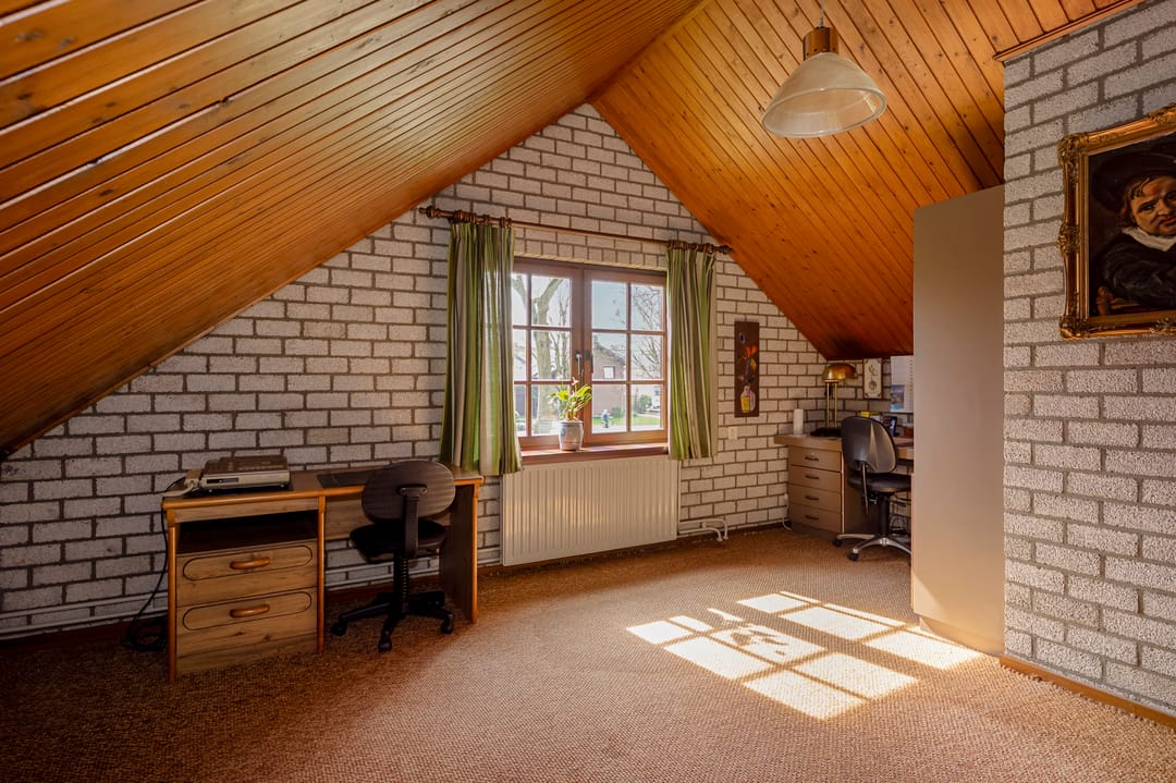 Foto 43 van Dross vd Weijdenplein 4