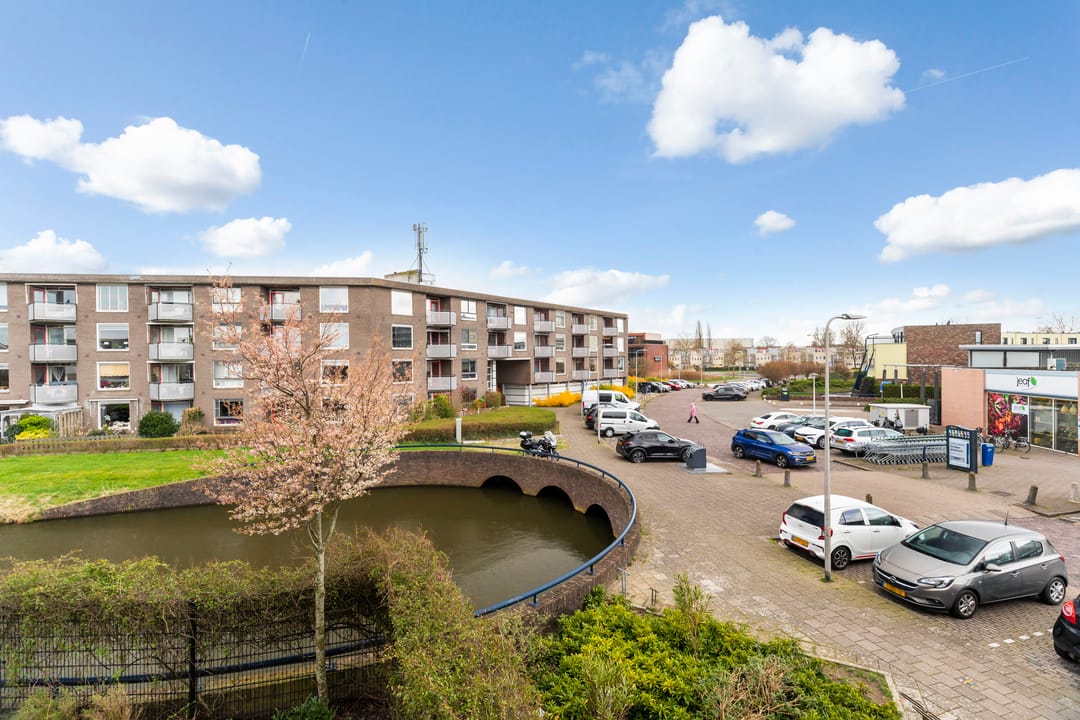 Photo 37 of Puccinistraat 90