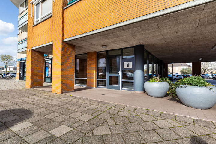 Photo 4 of Puccinistraat 90