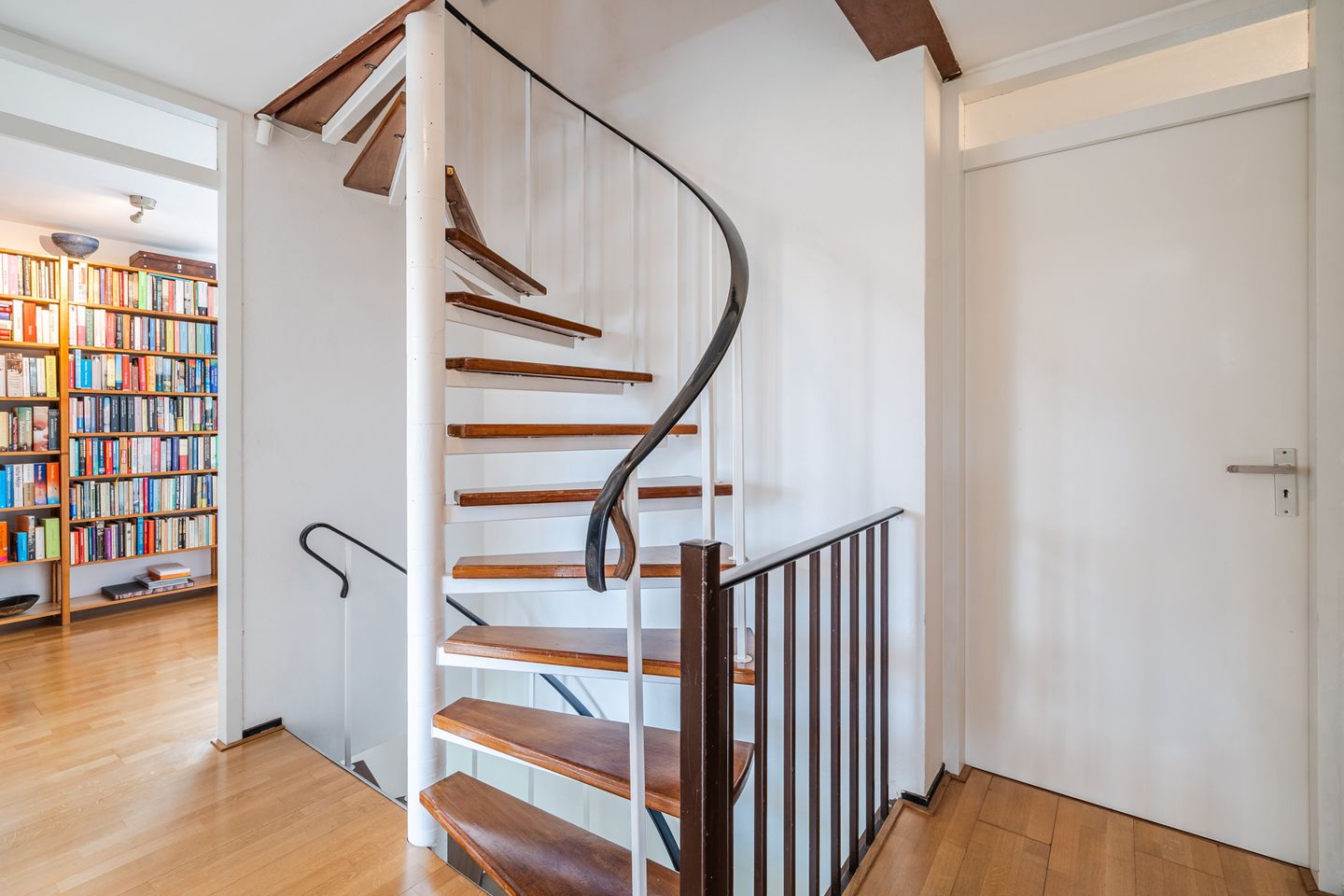 Foto 34 van Dennenlaan 55