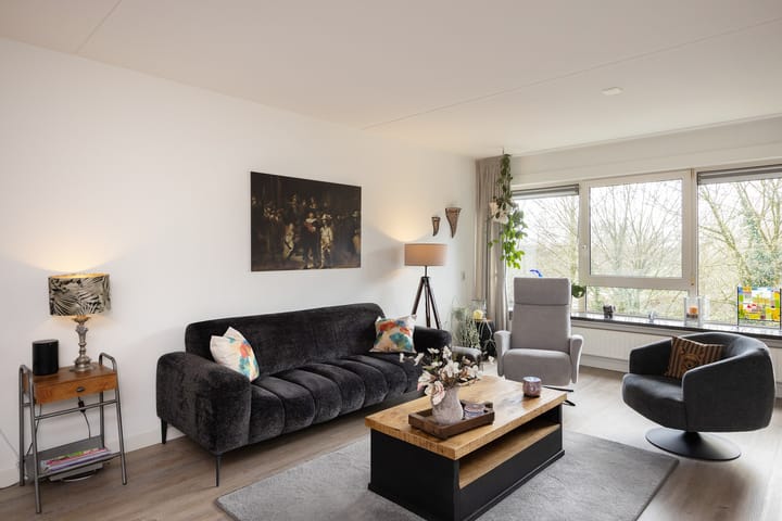 Photo 3 of Bleekenweg 56