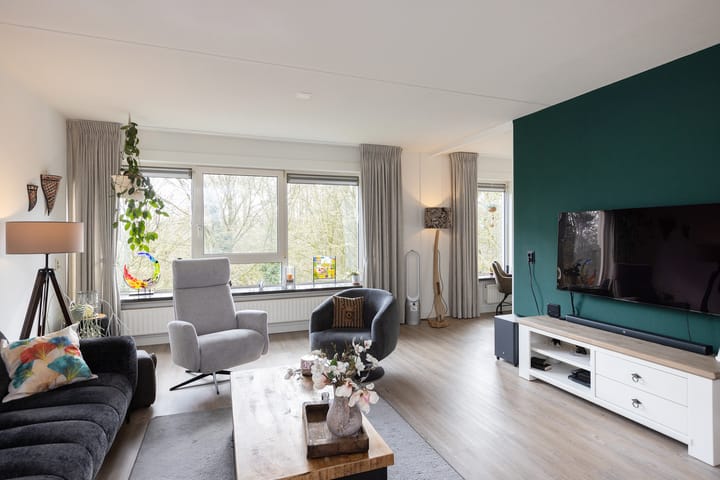 Photo 4 of Bleekenweg 56