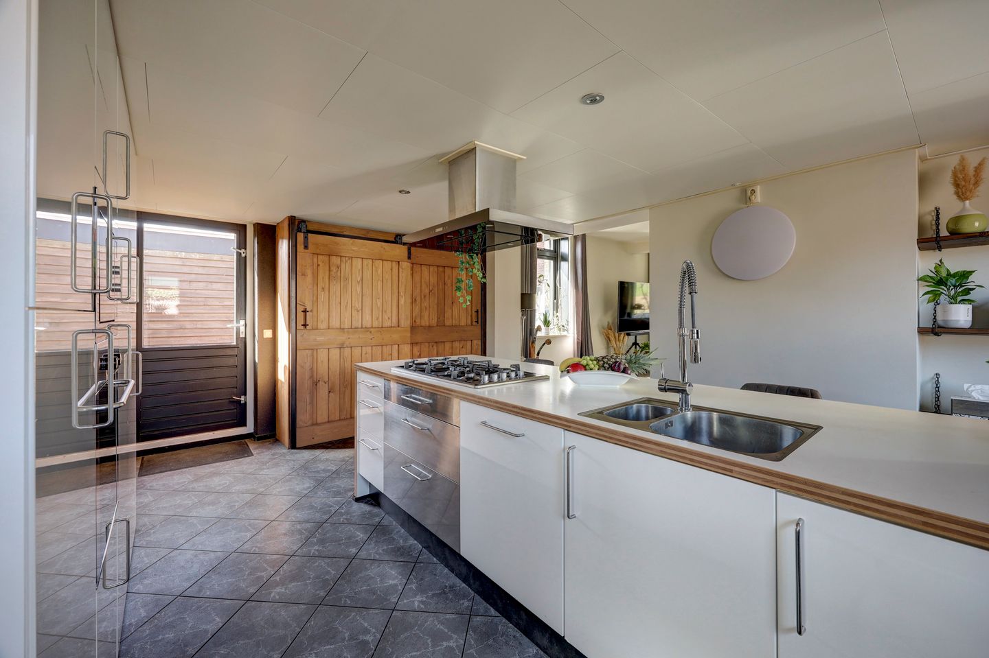 Foto 14 van Nieuweweg 142