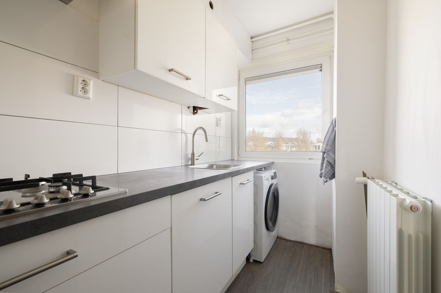 Photo 14 of Graafwijkstraat 32