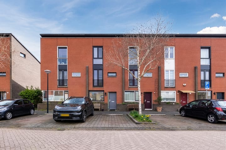 Pesetalaan 49
