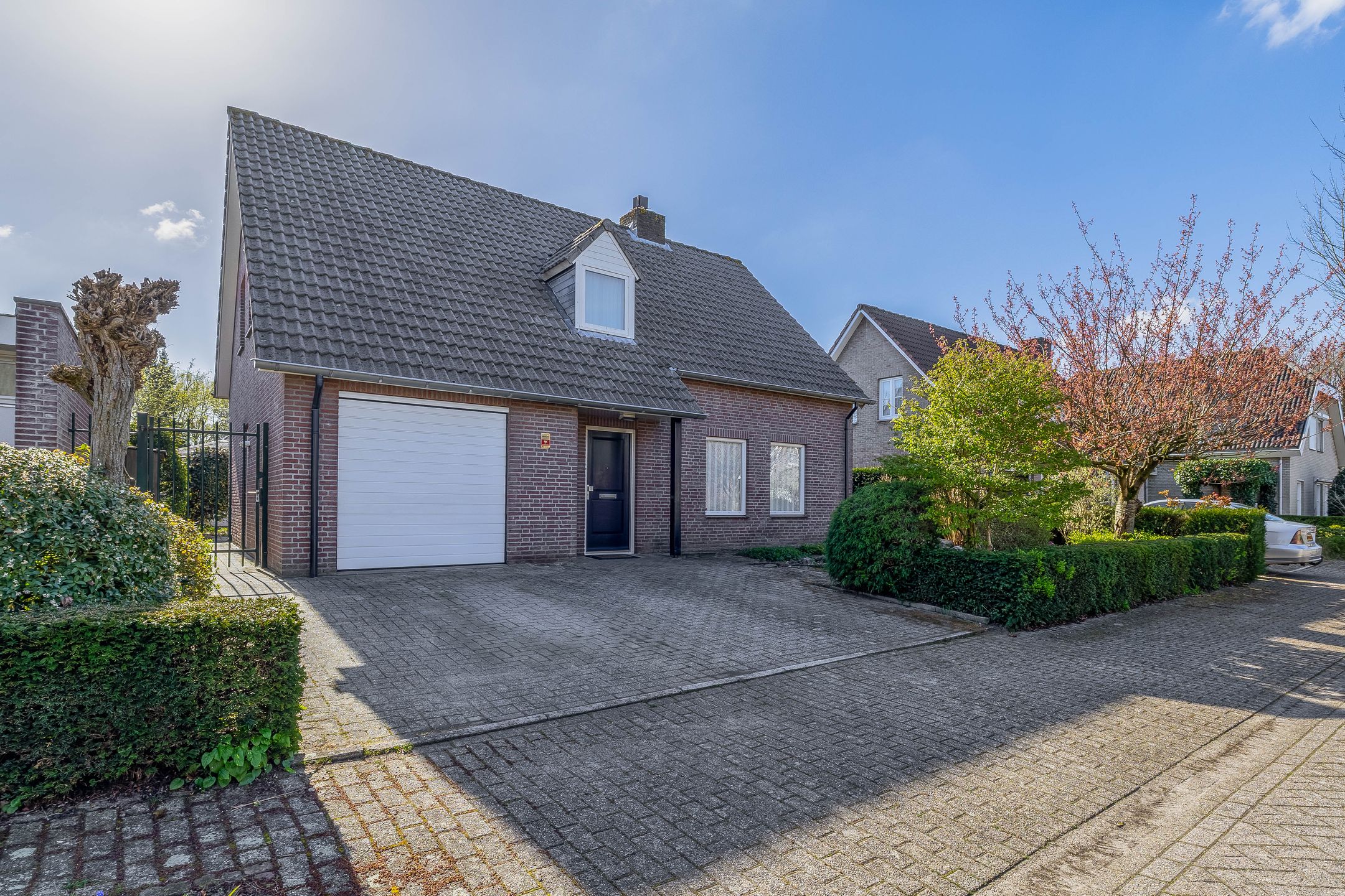 Foto 48 van Burgemeester Kolfschotenstraat 6