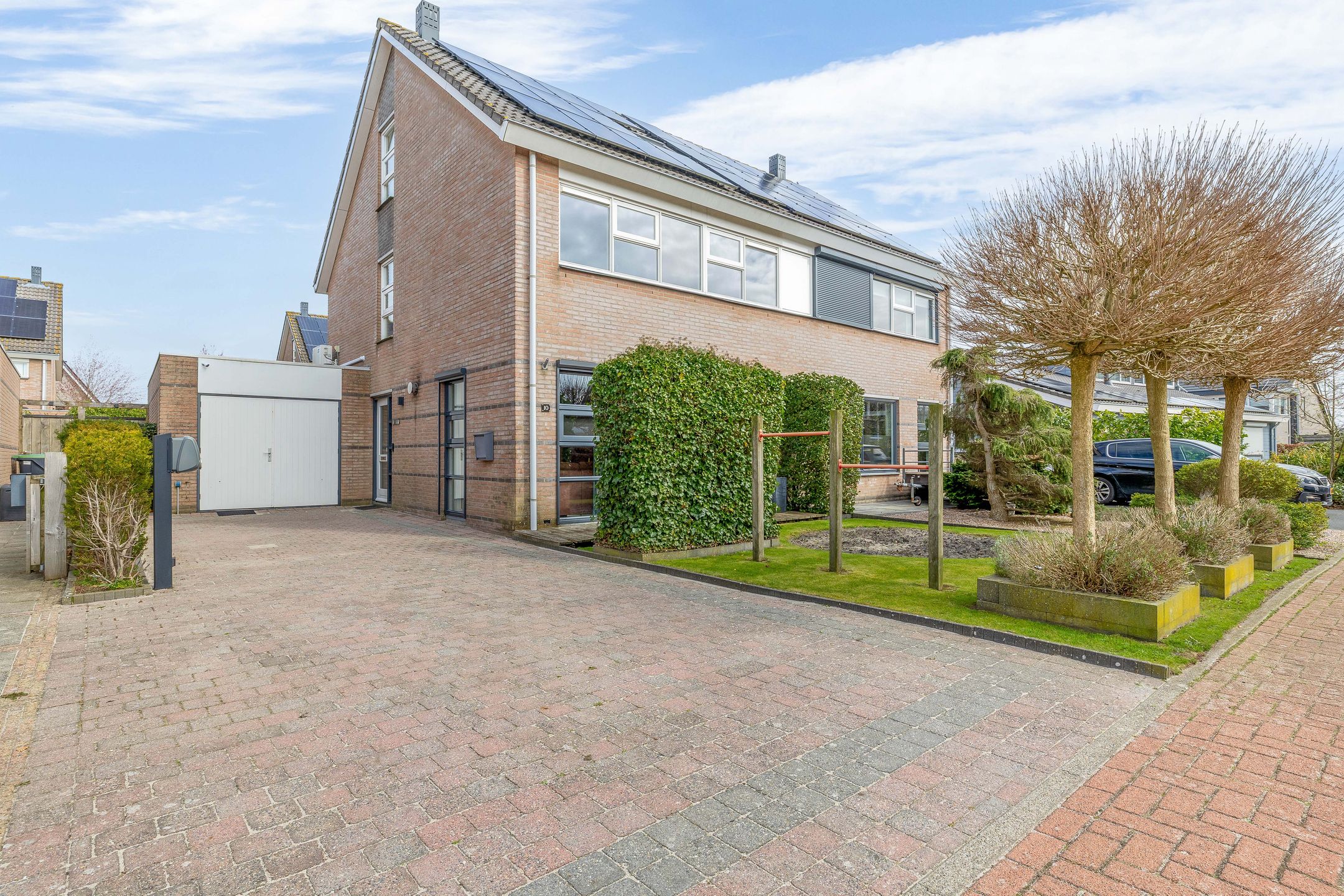 Photo 3 of Buitenbaardt 10