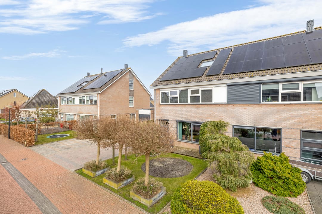 Photo 1 of Buitenbaardt 10