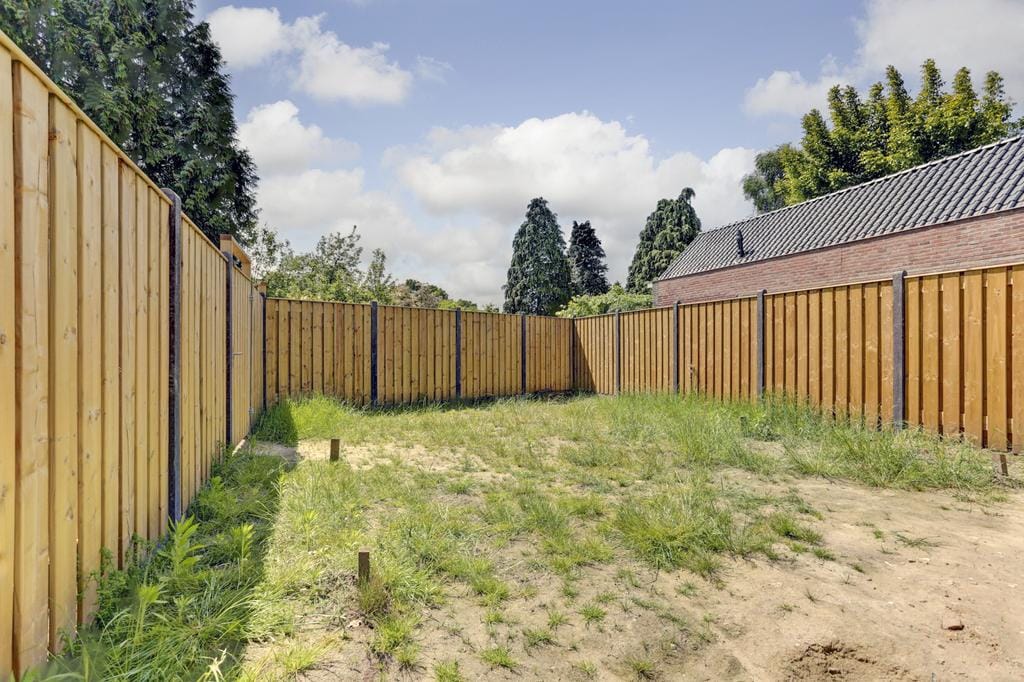 Energy-efficient renovated semi-detached home with solar panels and south-facing garden in Reusel — 21