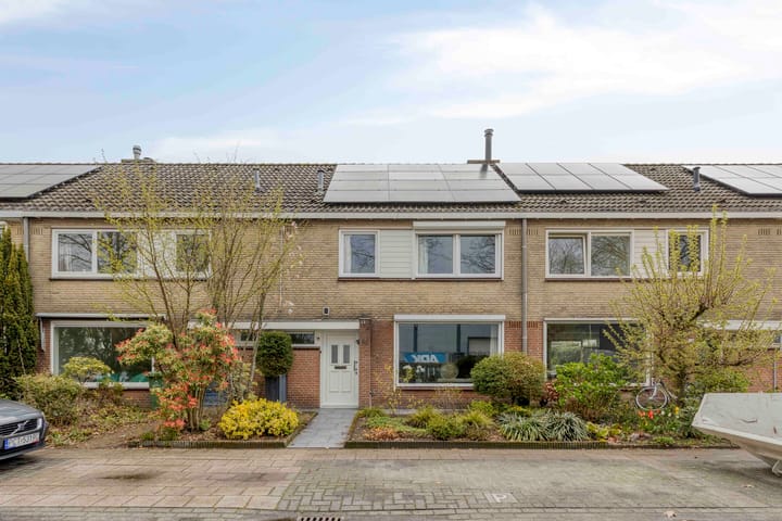 Spoorbaan 66 — te koop in Goirle, Tussenwoning