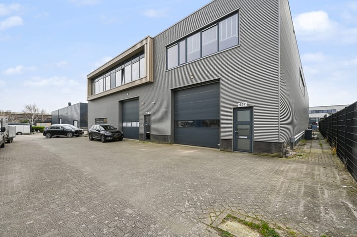 Vlotlaan 637, Monster