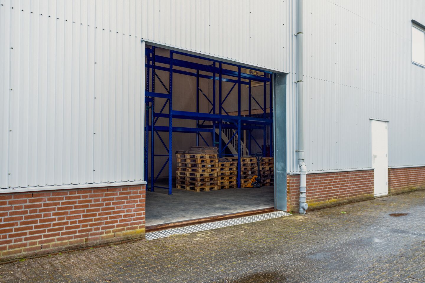 Bekijk foto 2 van Jadelaan 43