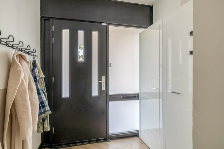 Photo 5 of Galjoot 16