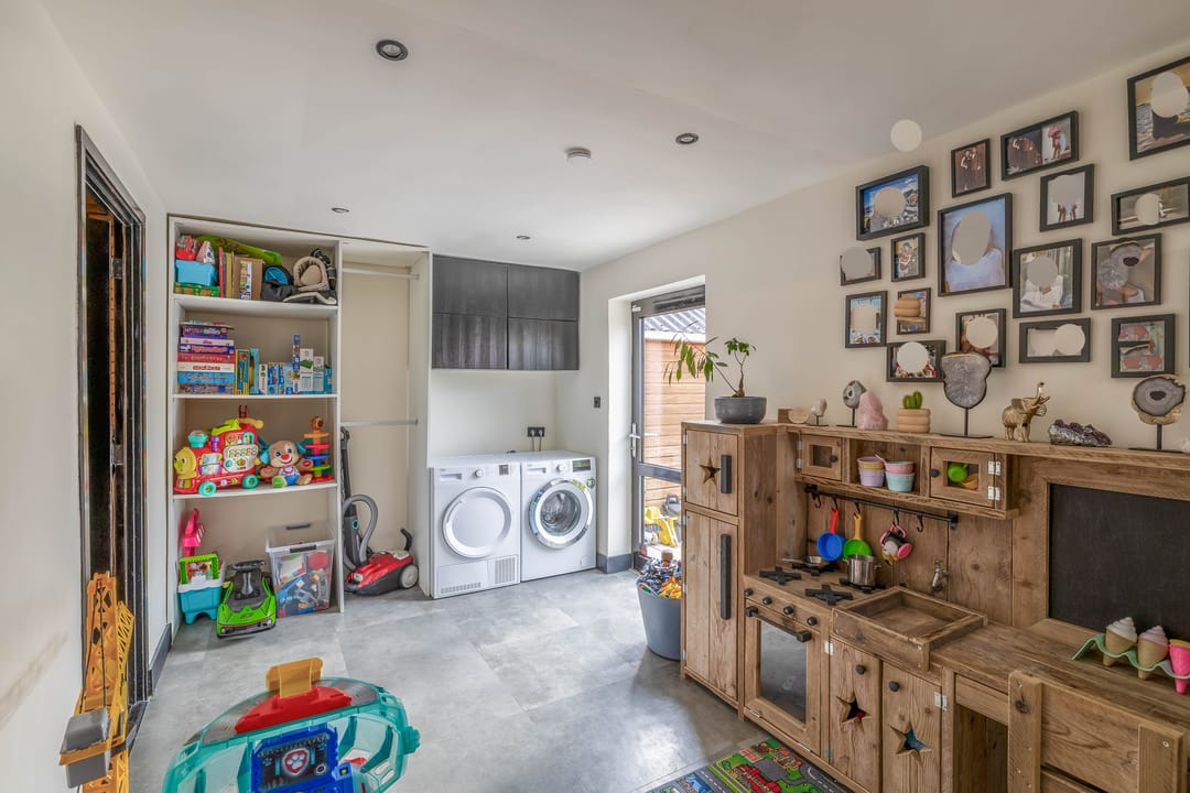 Photo 17 of Galjoot 16