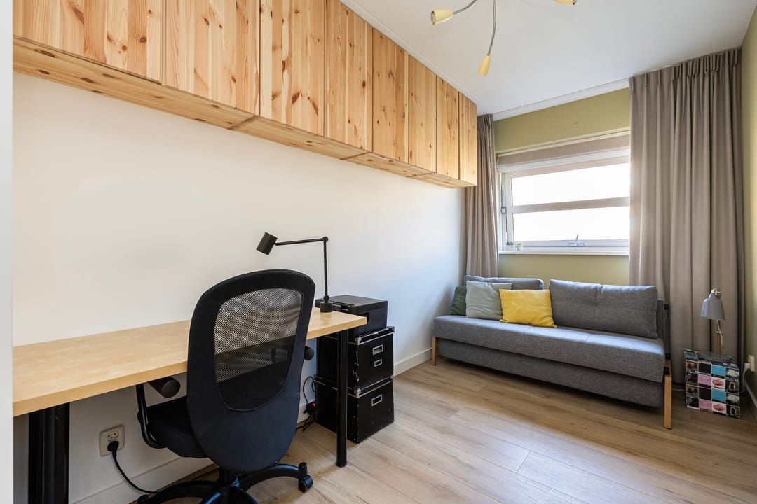 Photo 22 of Bremenstraat 65