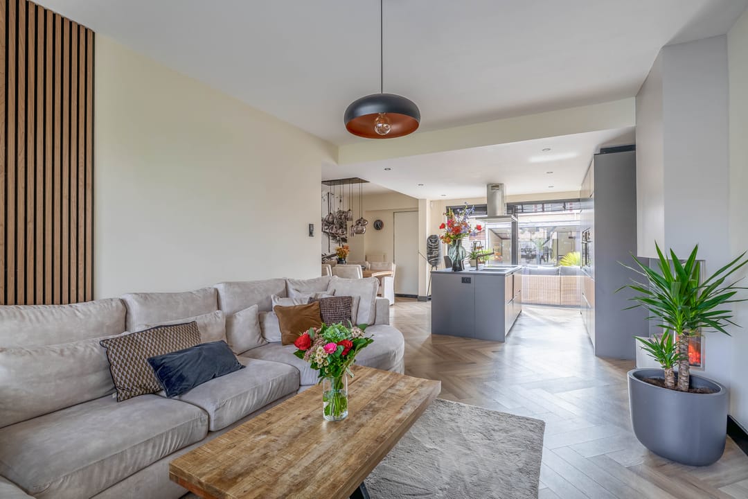 Photo 11 of Galjoot 16