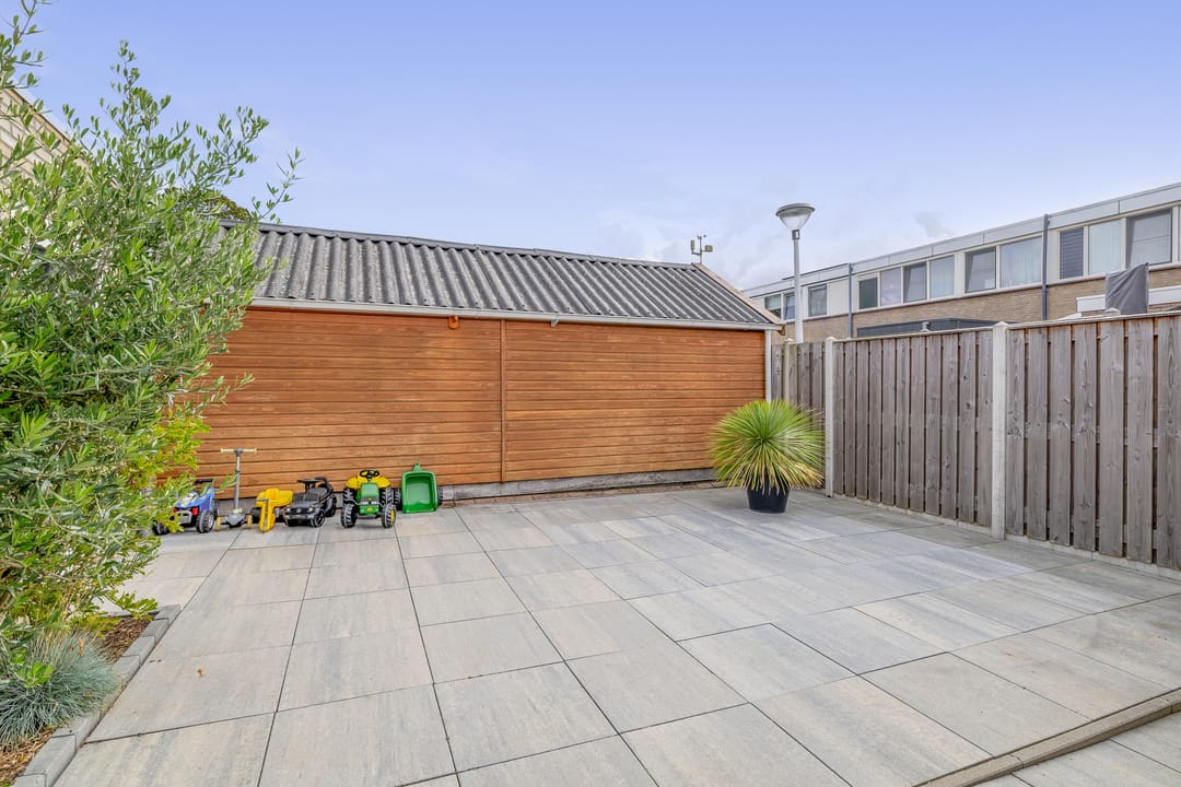 Photo 22 of Galjoot 16