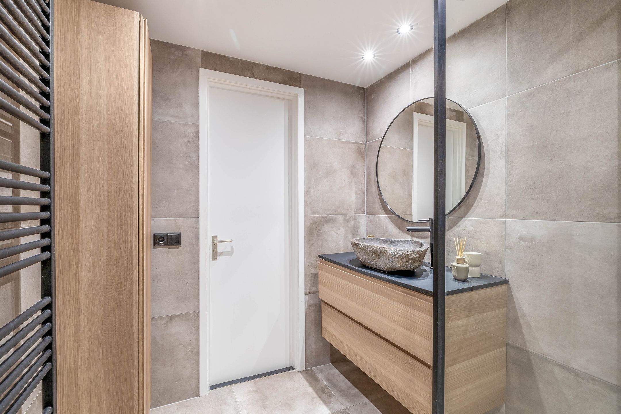 Photo 30 of Galjoot 16