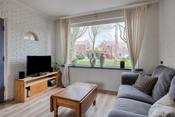 Photo 4 of Goudenregenstraat 57