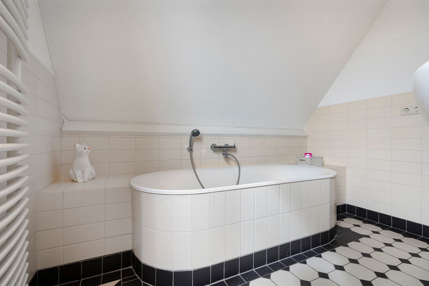 Foto 19 van Meester Henckensstraat 16